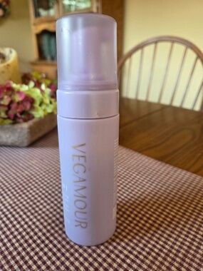 Vegamour Volumizing Styling Foam